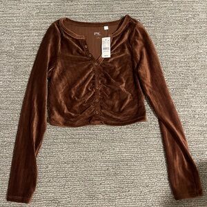 Pacsun velvet going out top. NWT!